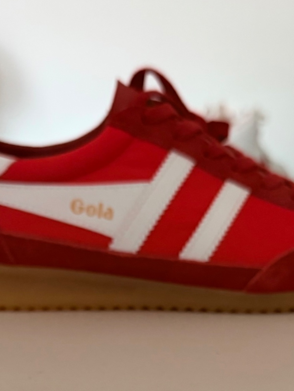 NEW Gola Classics Tornado Red White Suede Retro Sneakers - Picture 2 of 4